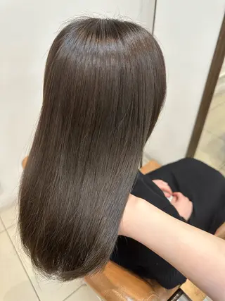 セミロング カラー ヘアアレンジ Cloe 梅田所属・🌼北口 絢🌼のヘアスタイル