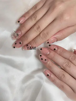 ネイル Ui_Amor (パラジェル)のネイルデザイン