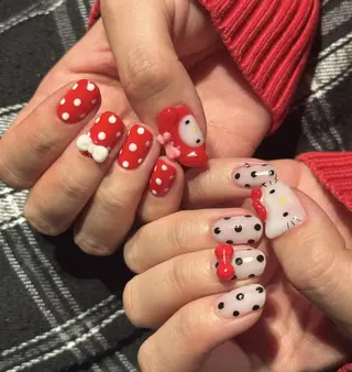 ネイル 🍑 momo_nailのネイルデザイン