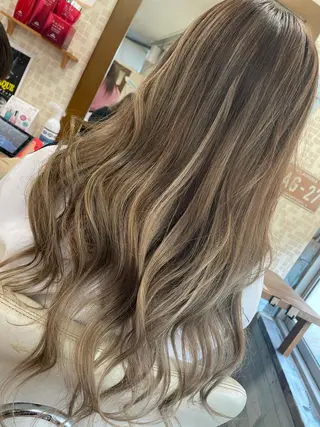 ロング LOPEZ LAB所属・🦁LOPEZLAB /RUNA🌙のヘアスタイル