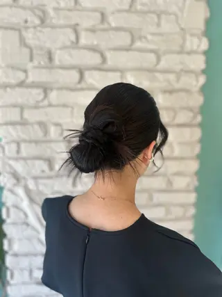 セミロング ヘアアレンジ LeeHorie MIUのヘアスタイル