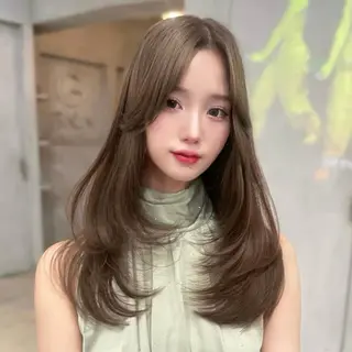 ミディアム カラー モテ韓国ヘア/ レイヤー🤍RIKAのヘアスタイル