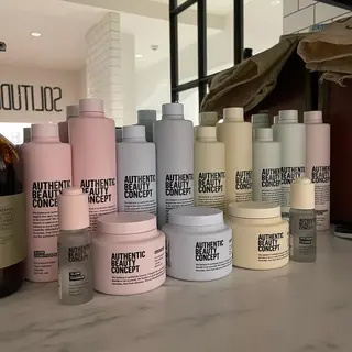 ショート BANKSIA ボブ専門/草野明郎のヘアスタイル