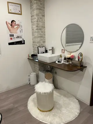 【脱毛サロン】-𝑪𝒉𝒂𝒓𝒎𝒆-【シャル厶】所属・Charme🌷´- シャルムのエステ・リラクイメージ