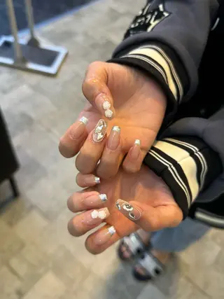 ネイル GRANDE大須 Cecil💜のネイルデザイン