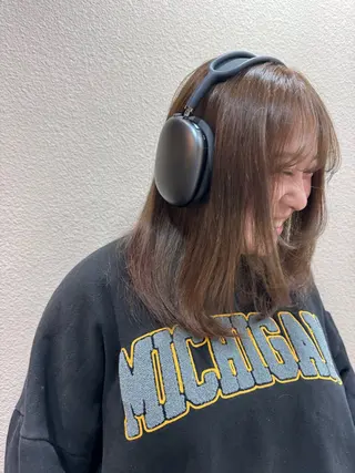 セミロング カラー カーリーパーマ/ 透明ｶﾗｰ/MIKUのヘアスタイル