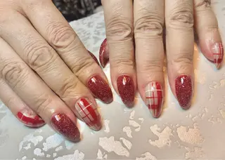 ネイル iRiS Beauty salon所属・KOYUKI YUDAのネイルデザイン