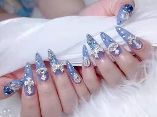 ネイル M🌷nail 長さだし専門店のネイルデザイン