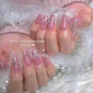 ネイル リボン、ガーリー パーツ放題専門店のネイルデザイン