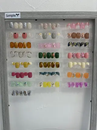 ネイル lalaroom. nailsalon航空公園店所属・lala room.のネイルデザイン