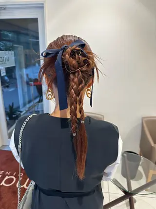 ロング カラー ヘアアレンジ タイトボブ個性派カラ ーAKANEのヘアスタイル