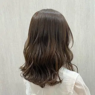 ミディアム カラー 🫧透け感⋆艶髪💎 山口アヤカのヘアスタイル