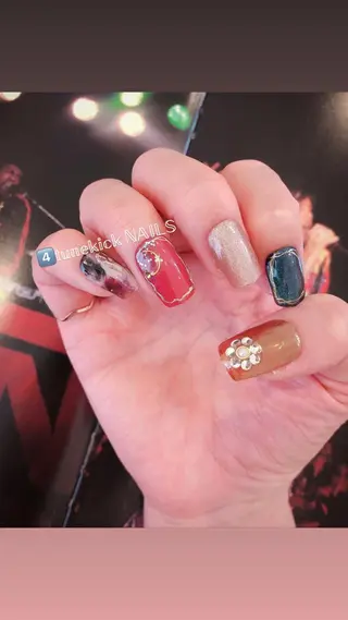 ネイル 4tunekick NAILS(フォーチュンキックネイルズ)所属・光森 淳子のネイルデザイン