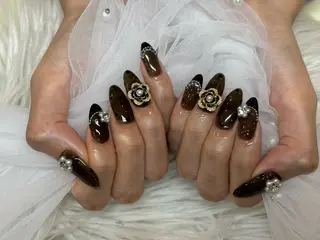 ネイル SOARE🤍 🤍のネイルデザイン