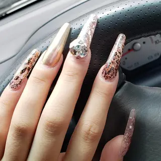 ロング ネイル クロキ 。のネイルデザイン