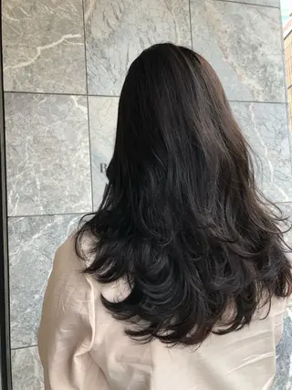 ロング SALOWIN梅田茶屋町Suite店所属・韓国美容室出身 🌹Sana/梅田のヘアスタイル