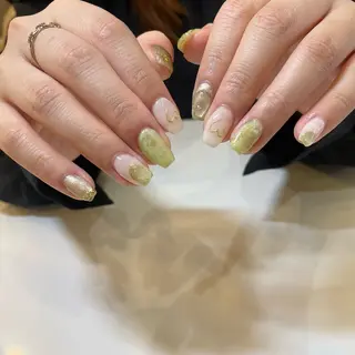 ネイル Nail Salon Gummi.のネイルデザイン