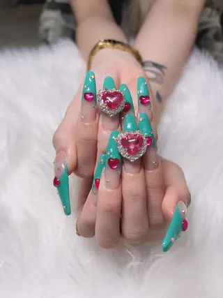 ネイル 💜MIYA nail川崎店のネイルデザイン