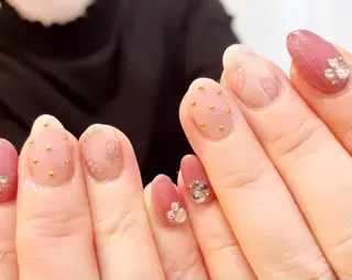 ネイル manis .のネイルデザイン