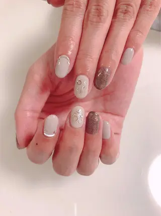 ネイル Lily Roseスタッフ一同のマツエク・マツパデザイン