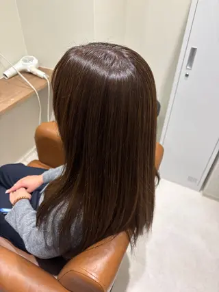 ロング カラー GUEST ヒロキのヘアスタイル