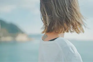 ミディアム カラー 田谷 友正のヘアスタイル