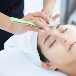 KAORI リジュセラピストのネイルデザイン