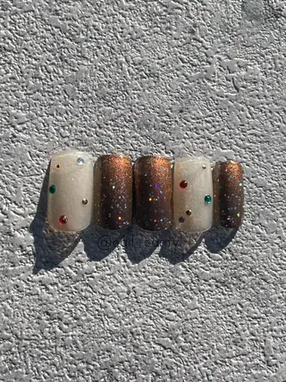 ネイル Nailsalon Santy.のネイルデザイン