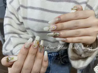 ネイル One Plus キキのネイルデザイン