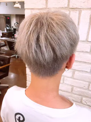 カラー メンズ filo所属・三谷 知代のマツエク・マツパデザイン