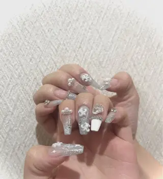 ネイル 山下 舞華のネイルデザイン