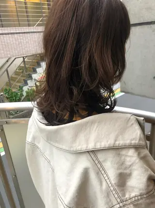 ショート カラー 🌈圧倒的デザイン力 内井省吾のヘアスタイル