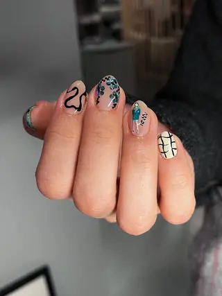 ネイル née 福田 藍梨のネイルデザイン