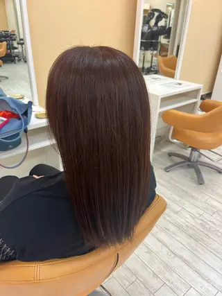 ロング カラー エマディライト弥富店所属・西山 月鈴のヘアスタイル