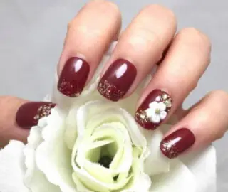 ネイル ゲン レイカのネイルデザイン