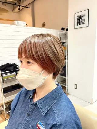 ショート カラー 💫小顔カット TAROのヘアスタイル