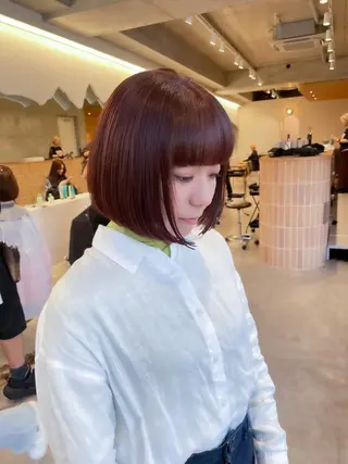 ショート カラー ヘアアレンジ ミニボブ/ブリーチ 🌈MISATOのヘアスタイル