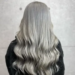 ロング カラー 奥山義進/大宮 /ダブルカラーのヘアスタイル