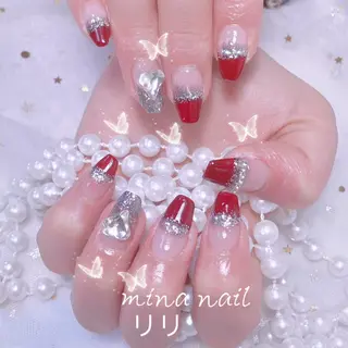 ネイル 🎀まゆ 🪽🐾のネイルデザイン