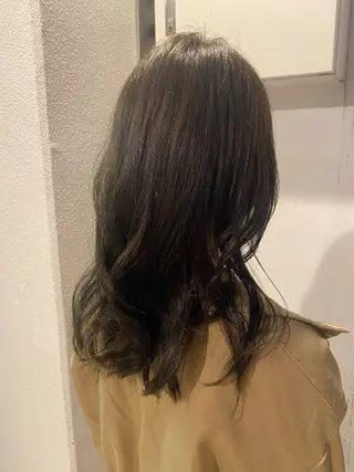 カラー レイヤー/ハイトーン ヒガシサヨのヘアスタイル