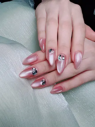 ネイル Yuxi Beauty salon 【ユーシィー ビューティ サロン】所属・ユーシーネイルサロン 池田公園店のネイルデザイン