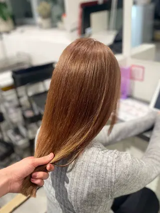 ロング カラー GaKu/ハイトーン /ブリーチ/レイヤーのヘアスタイル