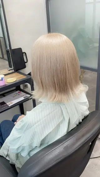 ミディアム ALLEN hair 梅田店のヘアスタイル