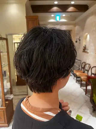 ショート 田内 満里奈のヘアスタイル