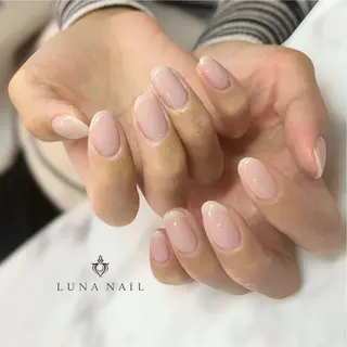 ネイル アトリエ　ミモザ所属・いまむら あかりのネイルデザイン