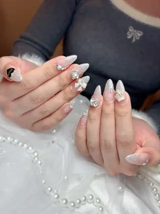 ネイル D.d Nail Moeのネイルデザイン