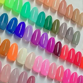 ネイル nail.u所属・テルイ ユウのネイルデザイン