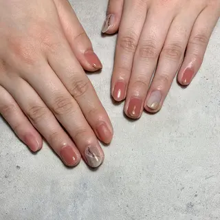 ネイル atelier　FIORITURA所属・FIORITURA aiのネイルデザイン