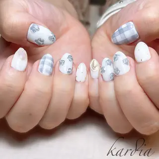 ネイル καρδιά -ｶﾙﾃﾞｨｱ-のネイルデザイン