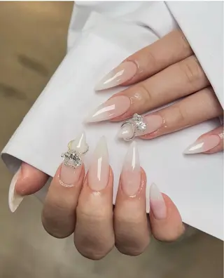 ネイル Lyna 池袋のネイルデザイン